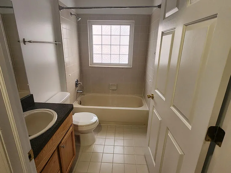 5601 Twin Oaks Dr — Photo 13