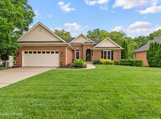1315 Crosstimbers Dr, Louisville, KY 40245