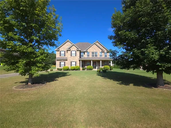 213 Manresa Ct, Hampton, GA 30228