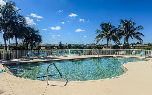 27836 Arrowhead Cir Photo 1