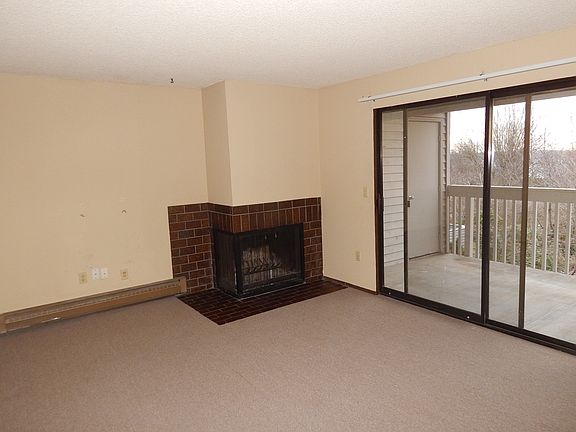 5th image of 6711 106th Ave NE APT 203