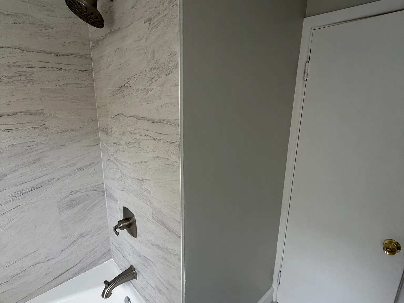 2 bed, 1100 sqft, $2,450 — Photo 3