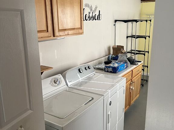 5th image of 216 Fort Lewis Blvd