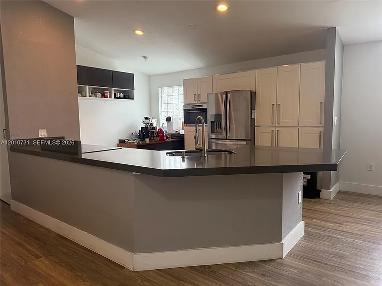 16410 Sapphire Bnd — Photo 4