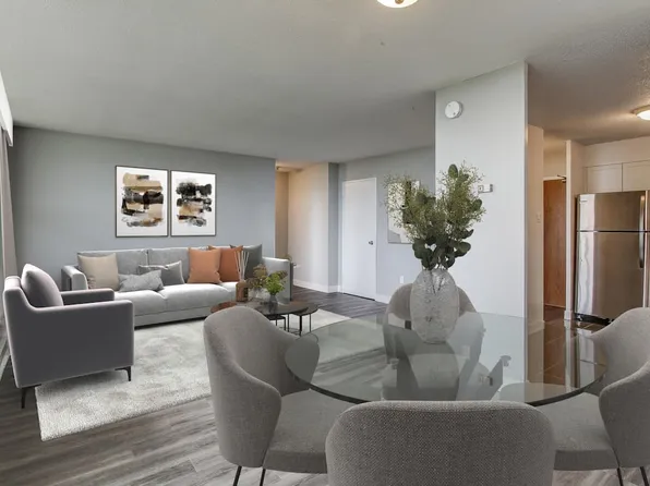 Park Royal Village Apartments, 2360 Bonner Rd, Mississauga, ON L5J 2C7