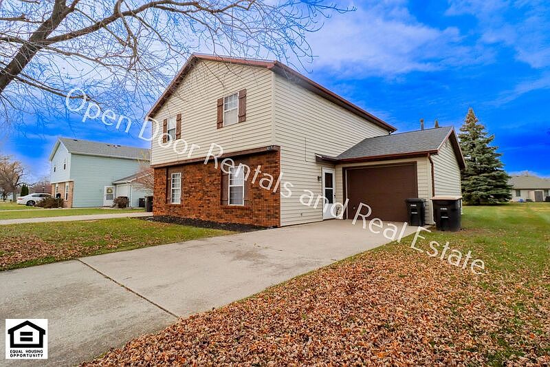 1st image of 5217 Vermont Ln