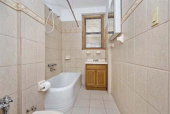 Rented by Keller Williams NYC | media 14