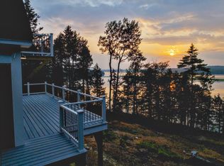 805 River Rd, Dresden, ME 04342