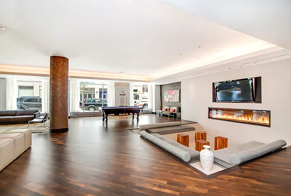 Sold by Compass | media 40