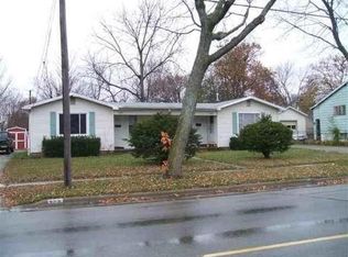 Division St, Adrian, MI 49221