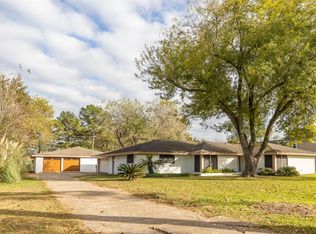 2749 Westchester Cir, Pearland, TX 77584