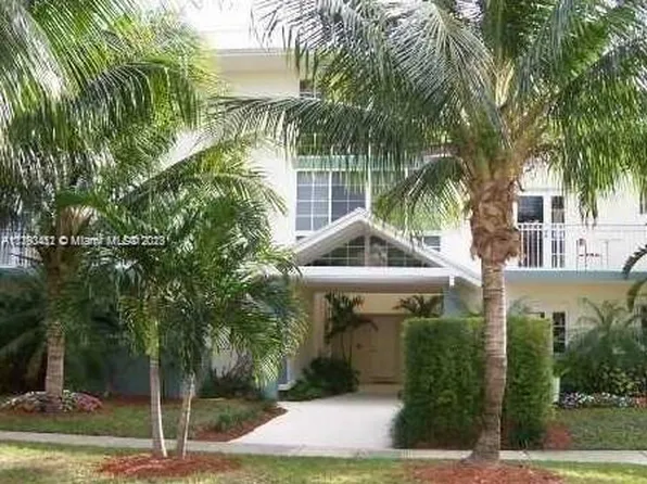 290 Sunrise Dr #1-B, Key Biscayne, FL 33149