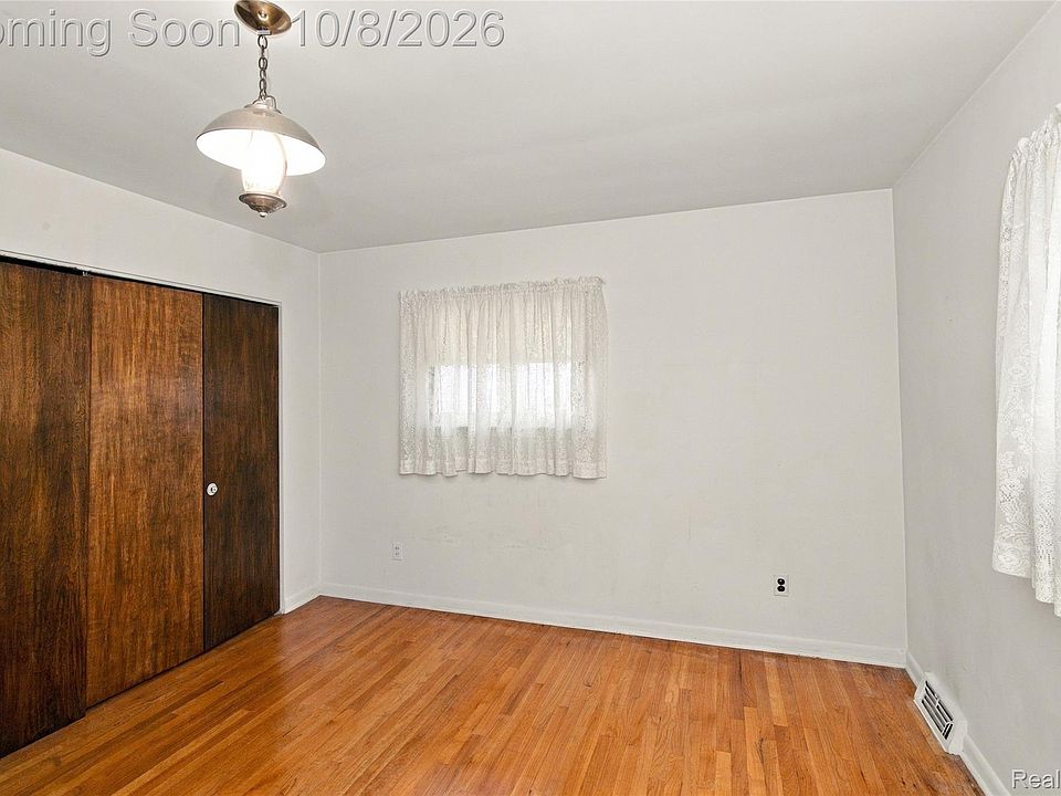 9030 Hanlon St, photo 27