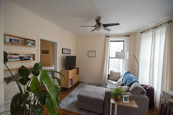 Rented by Coda Real Estate NYC | media 18