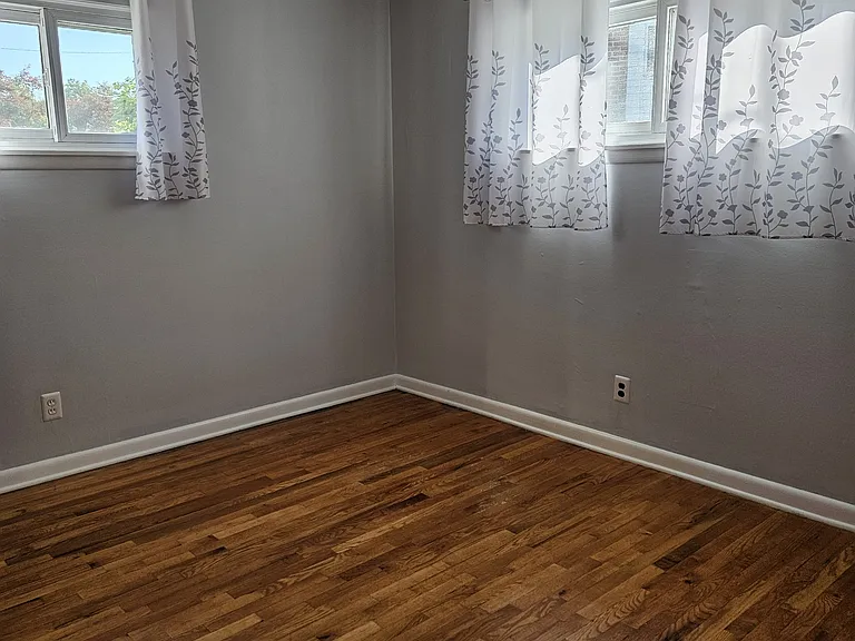 2415 S Lumber St — Photo 16