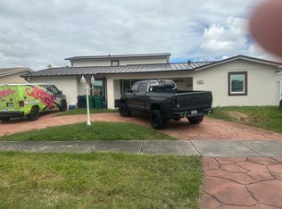 1827 SW 102nd Pl, Miami, FL 33165