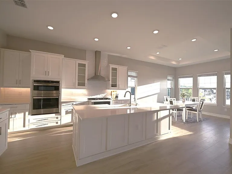 1056 Seagrape Dr — Photo 7