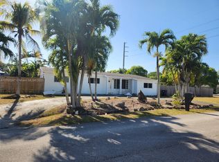 14400 SW 98th Ave, Miami, FL 33176