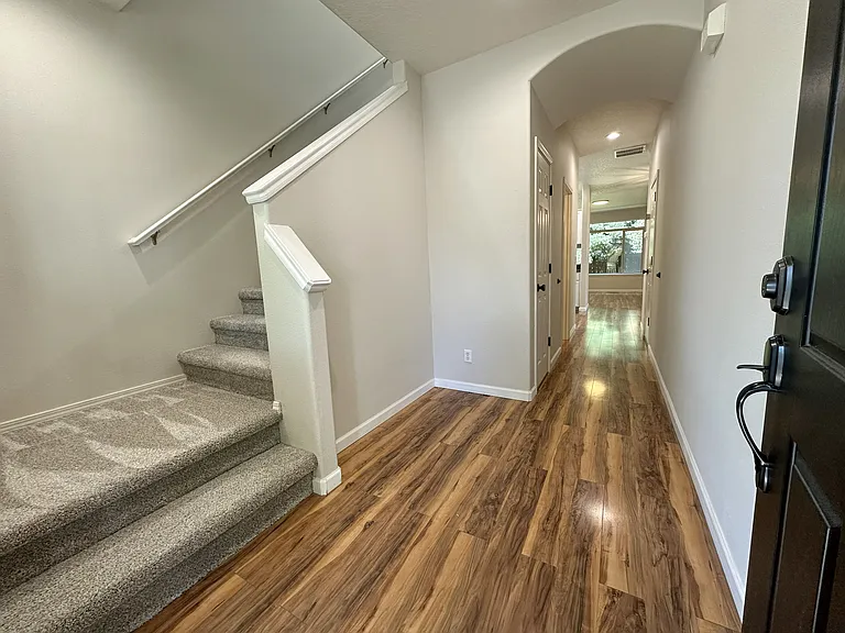 15759 SW Harvester Ln — Photo 4
