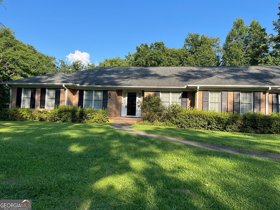 1st image of 149 Alexandria Dr