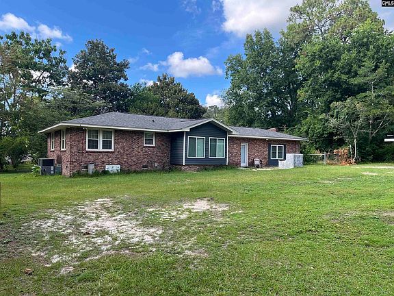 5th image of 834 Williams Cir