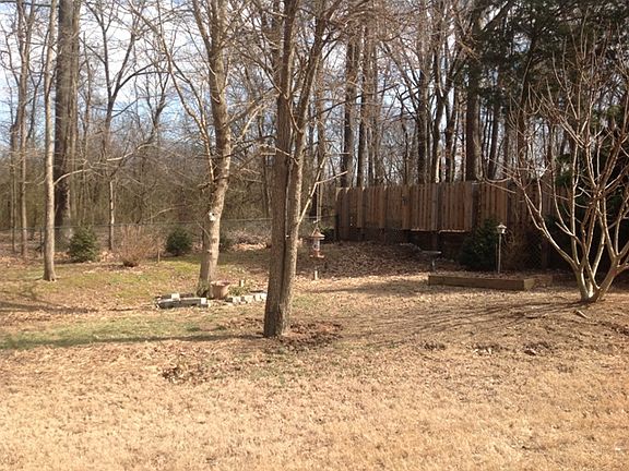 3rd image of 7364 Fox Creek Dr