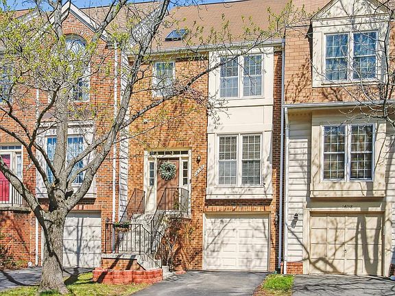 3rd image of 14140 Betsy Ross Ln