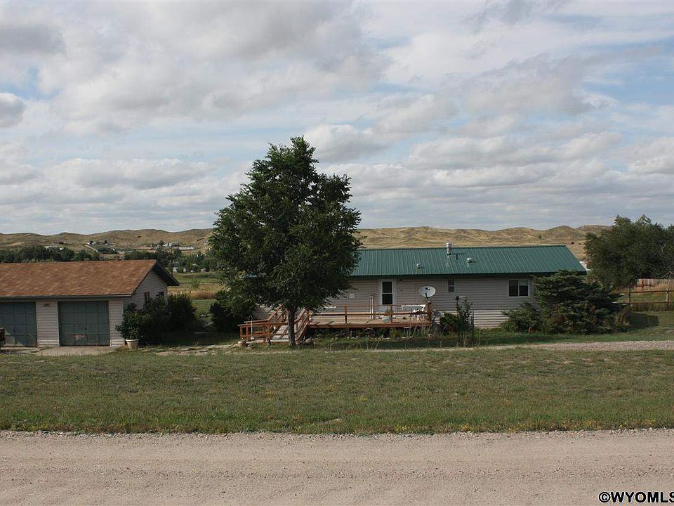1st image of 23 Collins Dr