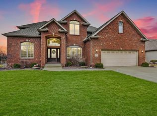 1777 Kleven Ln, Crown Point, IN 46307