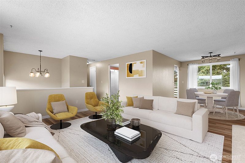 5th image of 32454 22nd Avenue SW