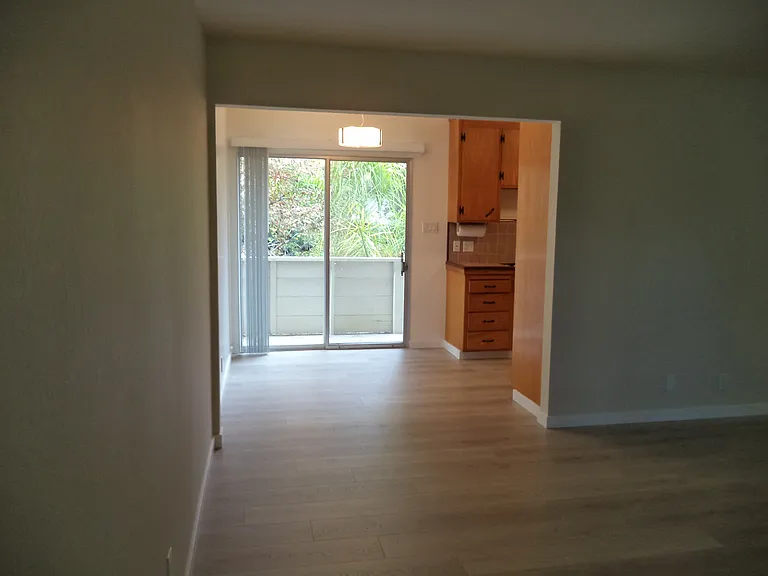 228 Webster St #C — Photo 8