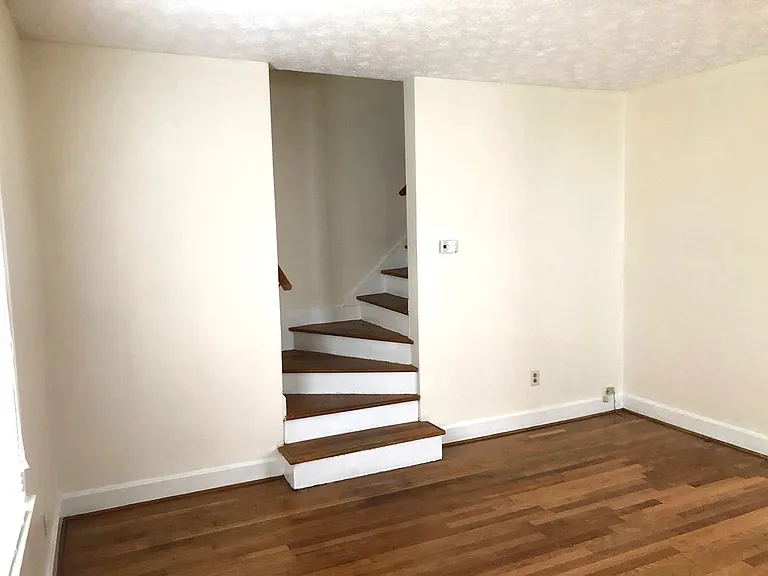 493 Bob O Link Dr #102 — Photo 5