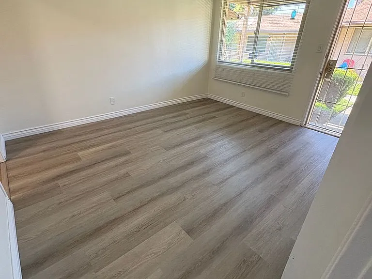 Greenranch Apartments — Photo 10