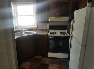 508 Logan Ave, Waterloo, IA 50703