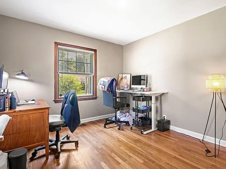221 Haldy Ave — Photo 16