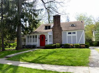 1129 Washington Ave, Pelham, NY 10803