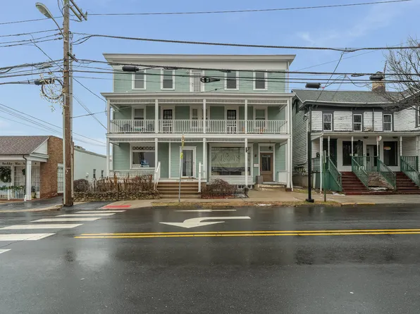 16 Main St #16C, Flemington, NJ 08822