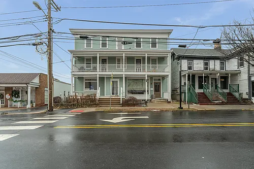 16 Main St #16C Photo 1