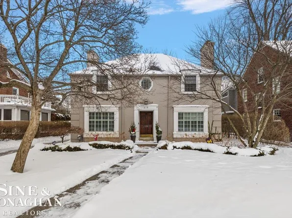 614 Rivard Blvd, Grosse Pointe, MI 48230