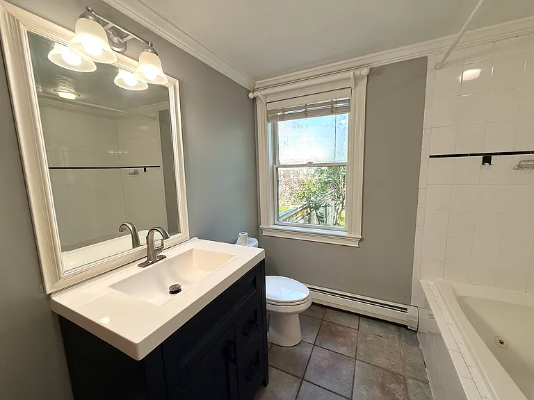 120H Sherman St — Photo 12
