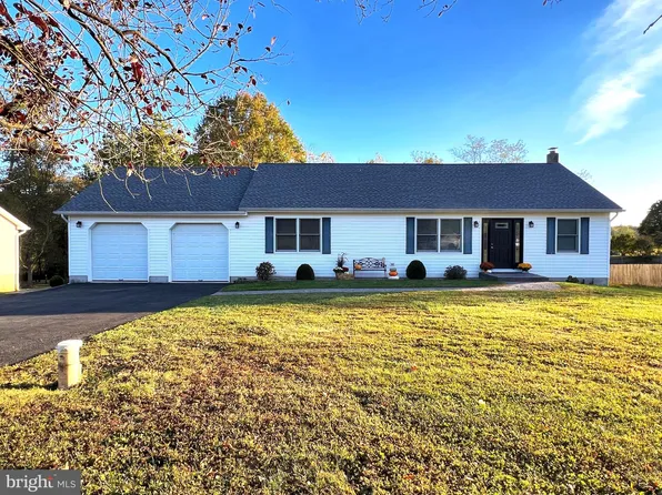 12 Cox Rd, Colora, MD 21917