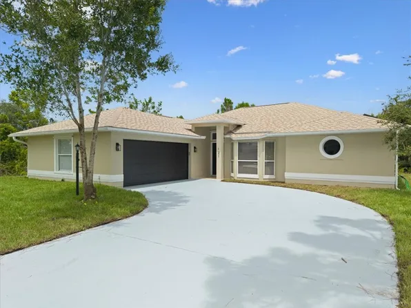 121 Miller Dr, Sebastian, FL 32958