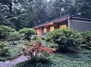 14 Overlook Dr, Weston, MA 02493