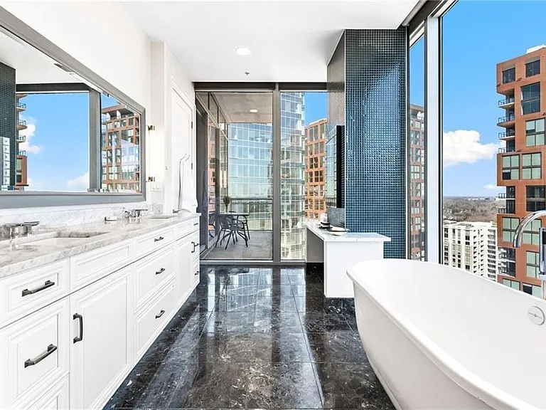1065 Peachtree St NE #3105 — Photo 29