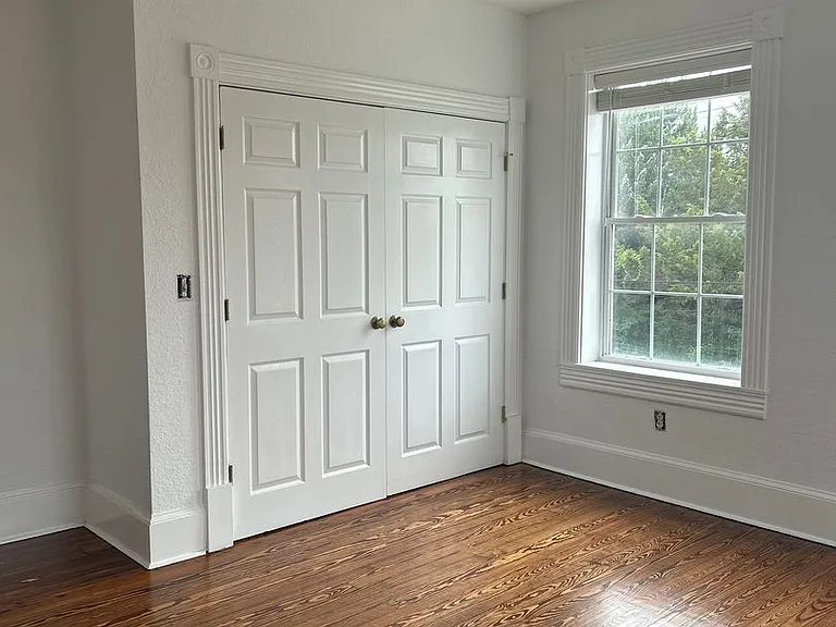 614 E Gwinnett St — Photo 4