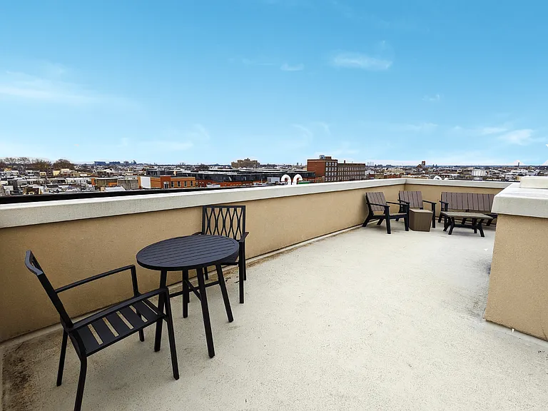 333 Earp Street — Photo 10