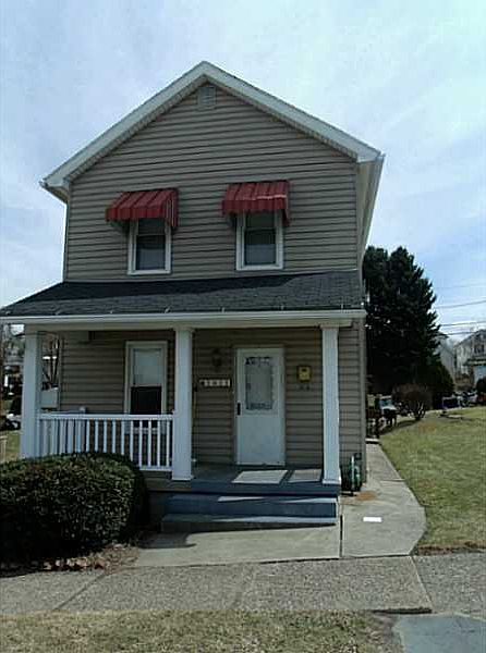 1st image of 1411 Elm St