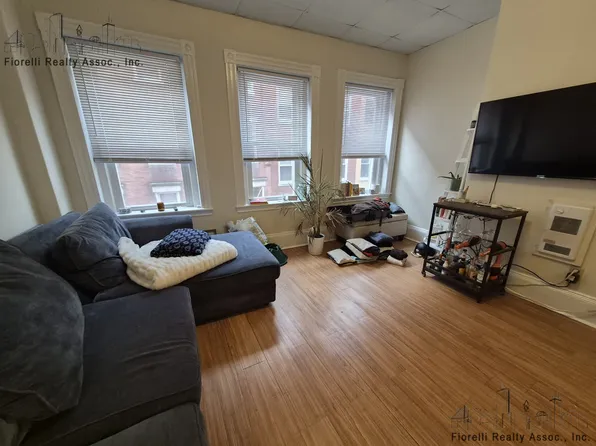 (undisclosed Address), Boston, MA 02113