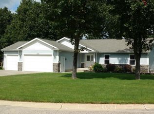 2578 Chippewa Trl, Muskegon, MI 49445