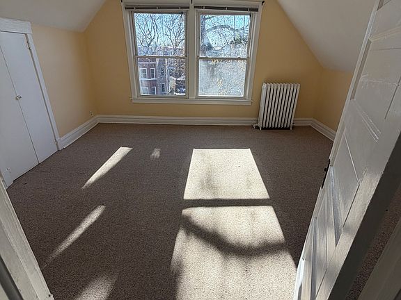 5th image of 1330 W Norwood St APT 3